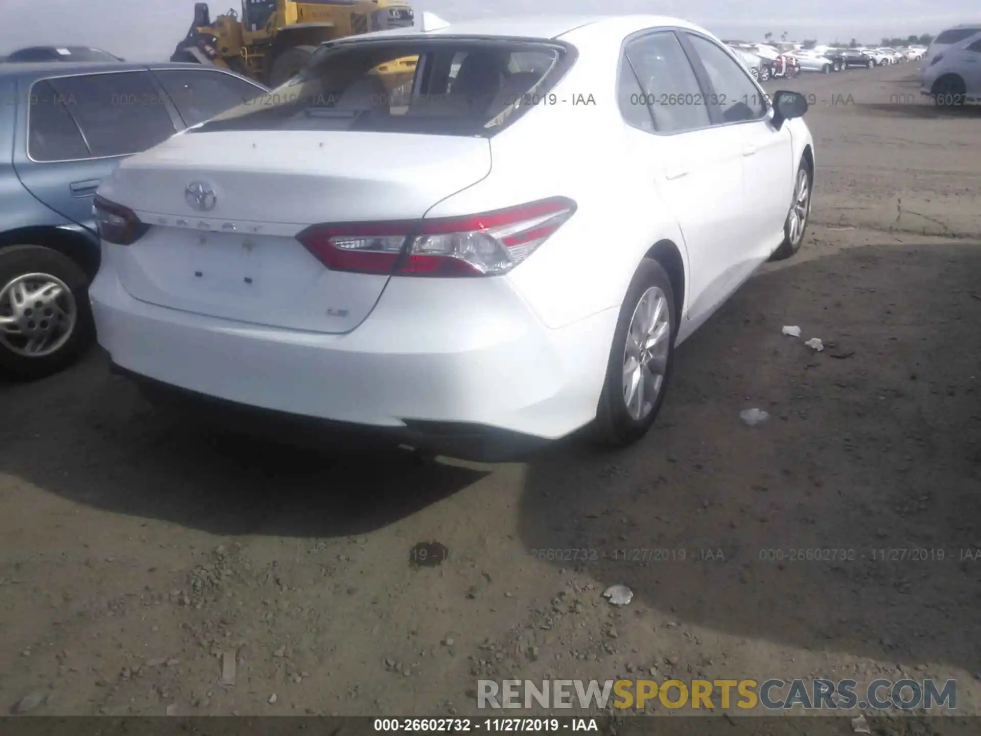 4 Photograph of a damaged car 4T1B11HKXKU729003 TOYOTA CAMRY 2019