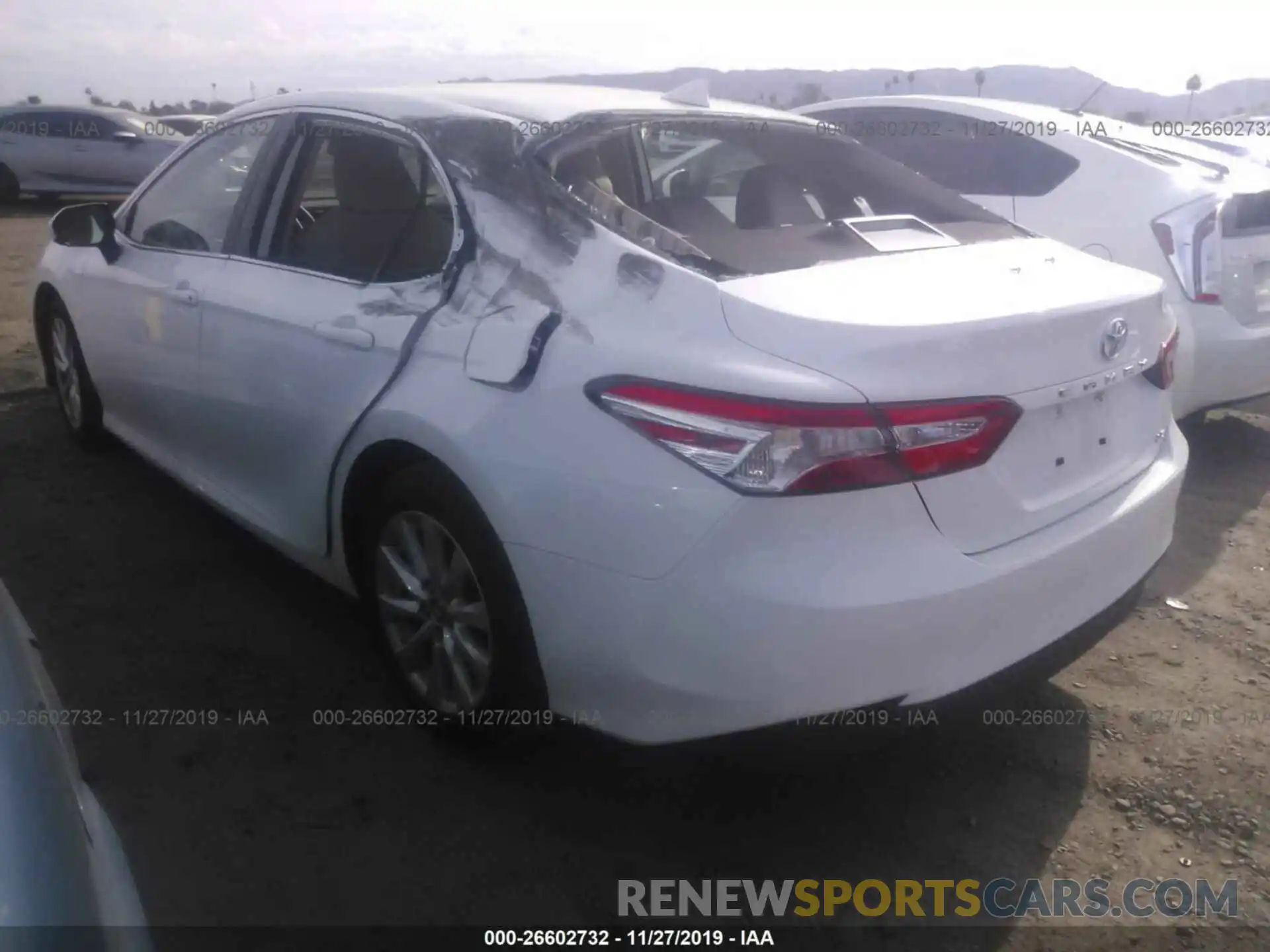 6 Photograph of a damaged car 4T1B11HKXKU729003 TOYOTA CAMRY 2019