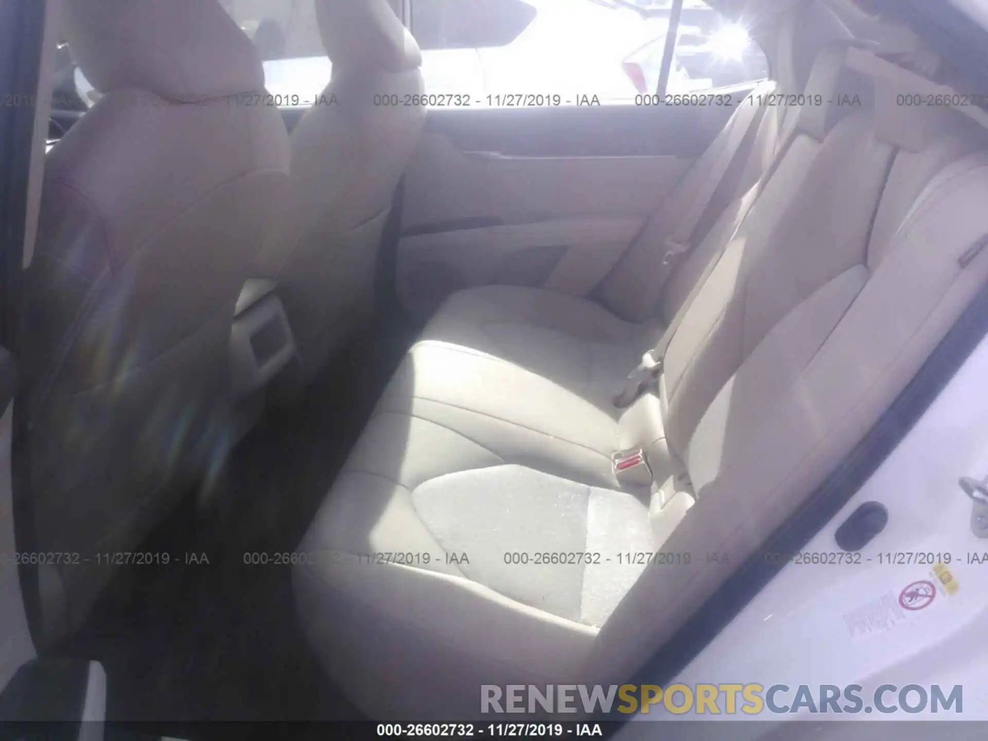 8 Photograph of a damaged car 4T1B11HKXKU729003 TOYOTA CAMRY 2019