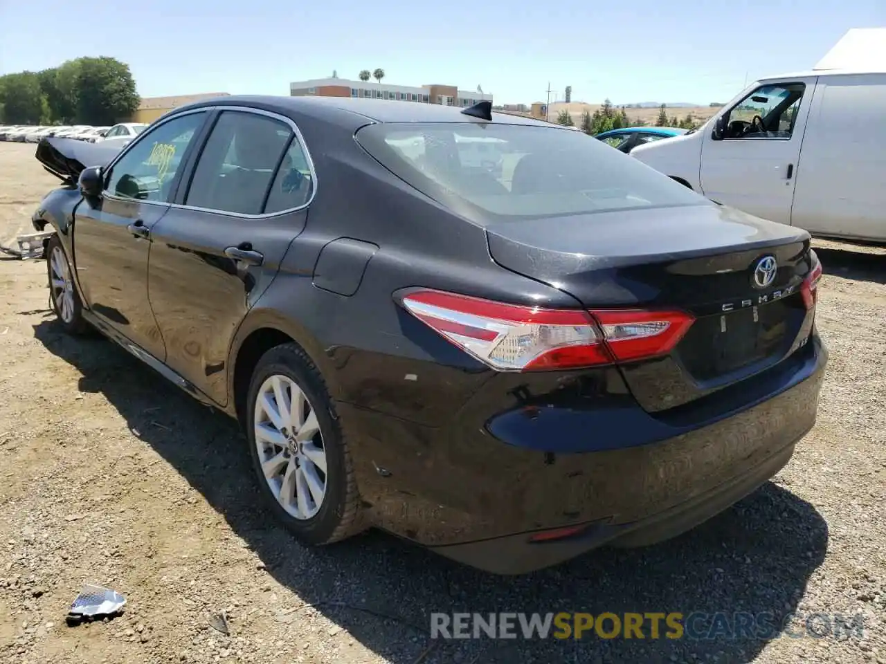 3 Photograph of a damaged car 4T1B11HKXKU729308 TOYOTA CAMRY 2019