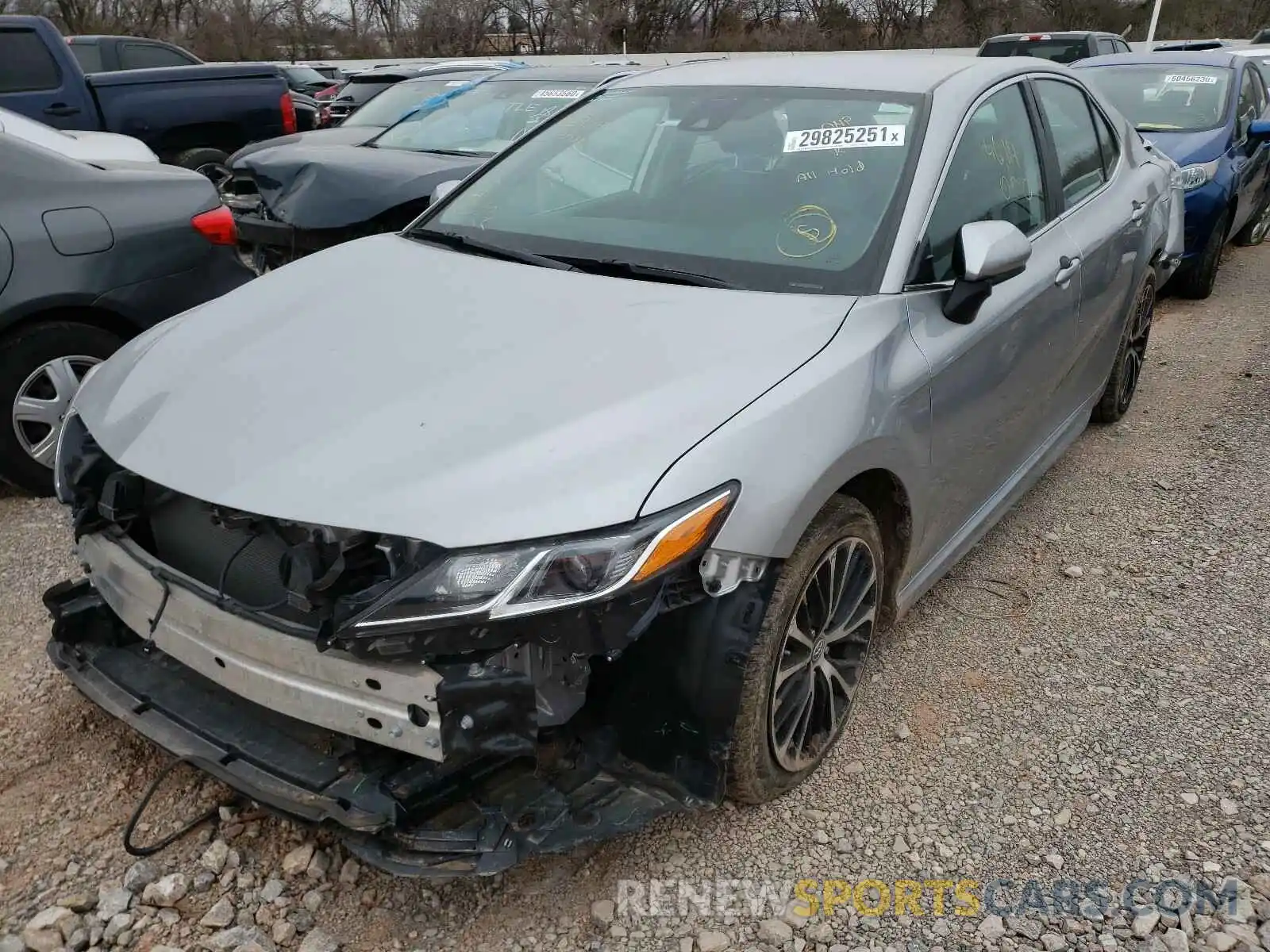 2 Photograph of a damaged car 4T1B11HKXKU729597 TOYOTA CAMRY 2019