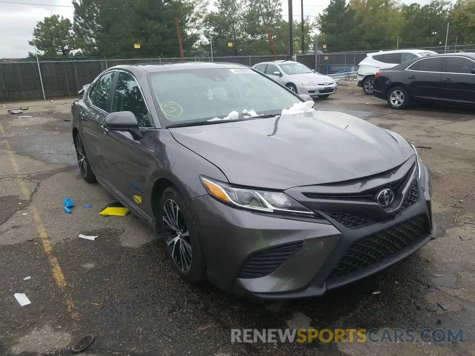 1 Photograph of a damaged car 4T1B11HKXKU730507 TOYOTA CAMRY 2019