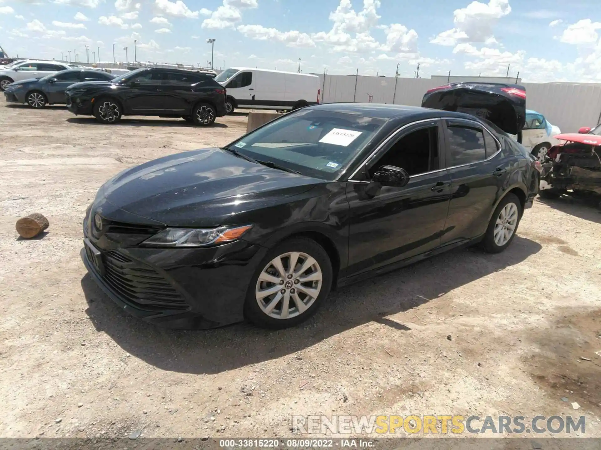 2 Photograph of a damaged car 4T1B11HKXKU730569 TOYOTA CAMRY 2019