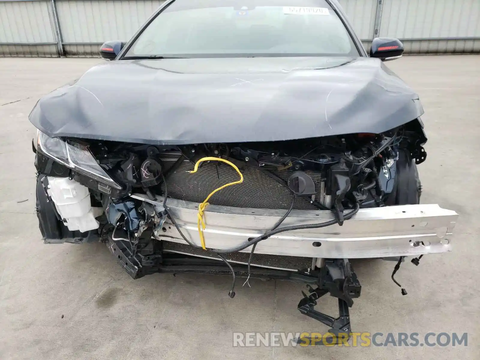 9 Photograph of a damaged car 4T1B11HKXKU730717 TOYOTA CAMRY 2019