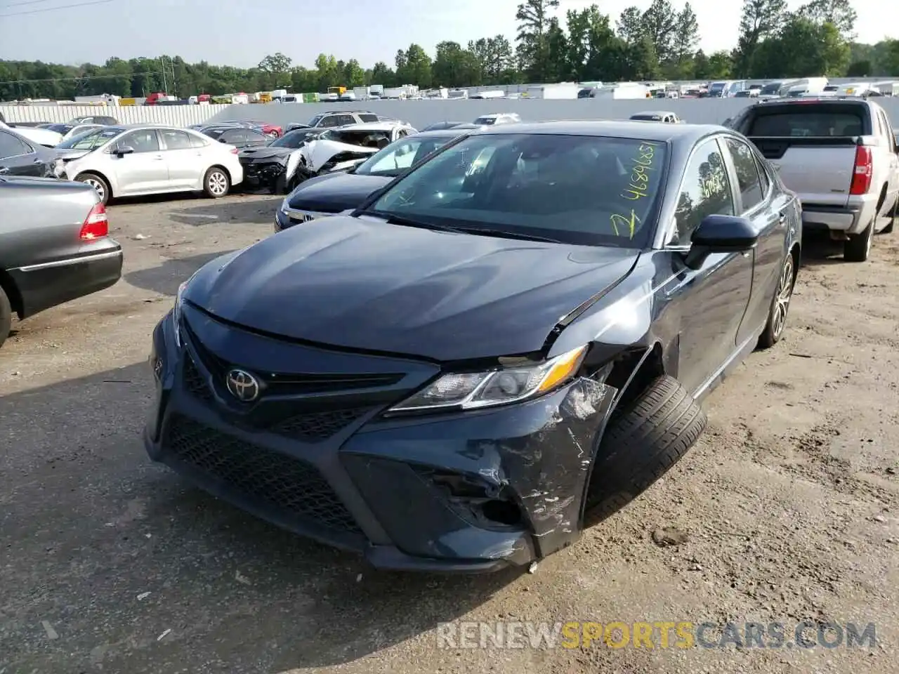 2 Photograph of a damaged car 4T1B11HKXKU730975 TOYOTA CAMRY 2019