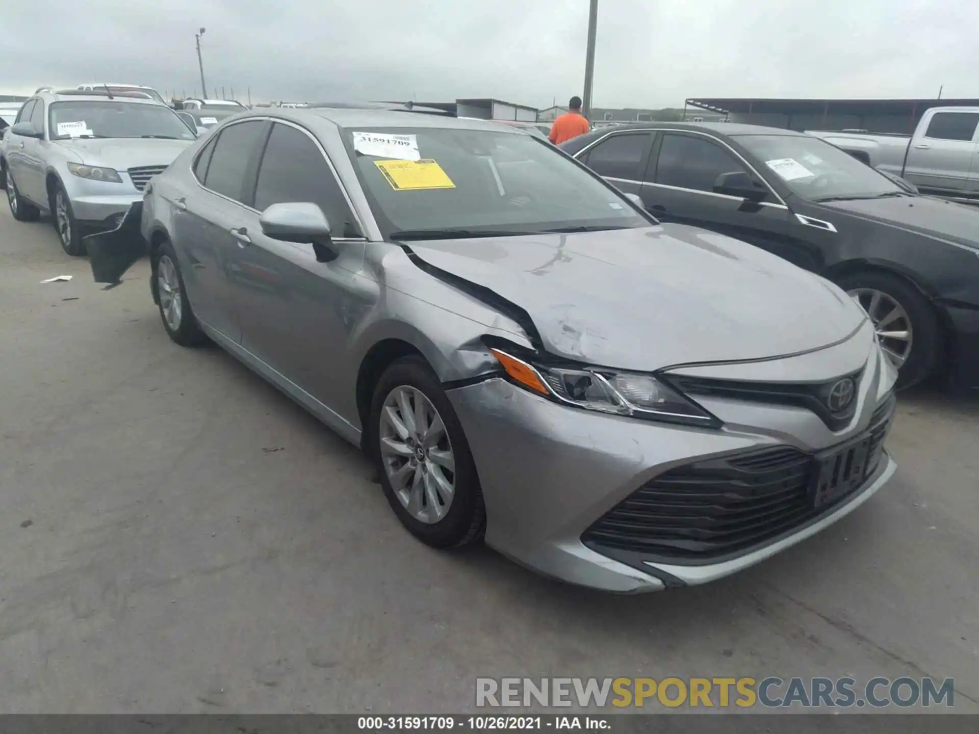 1 Photograph of a damaged car 4T1B11HKXKU732371 TOYOTA CAMRY 2019