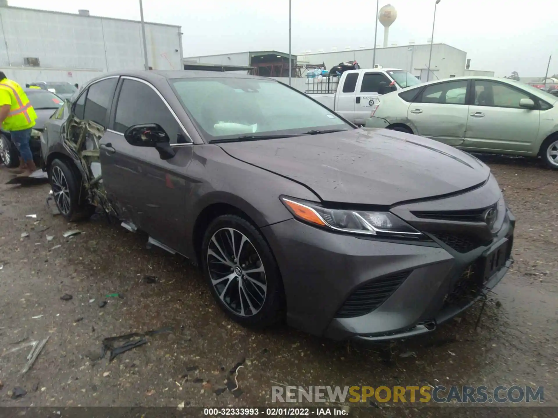 1 Photograph of a damaged car 4T1B11HKXKU733441 TOYOTA CAMRY 2019