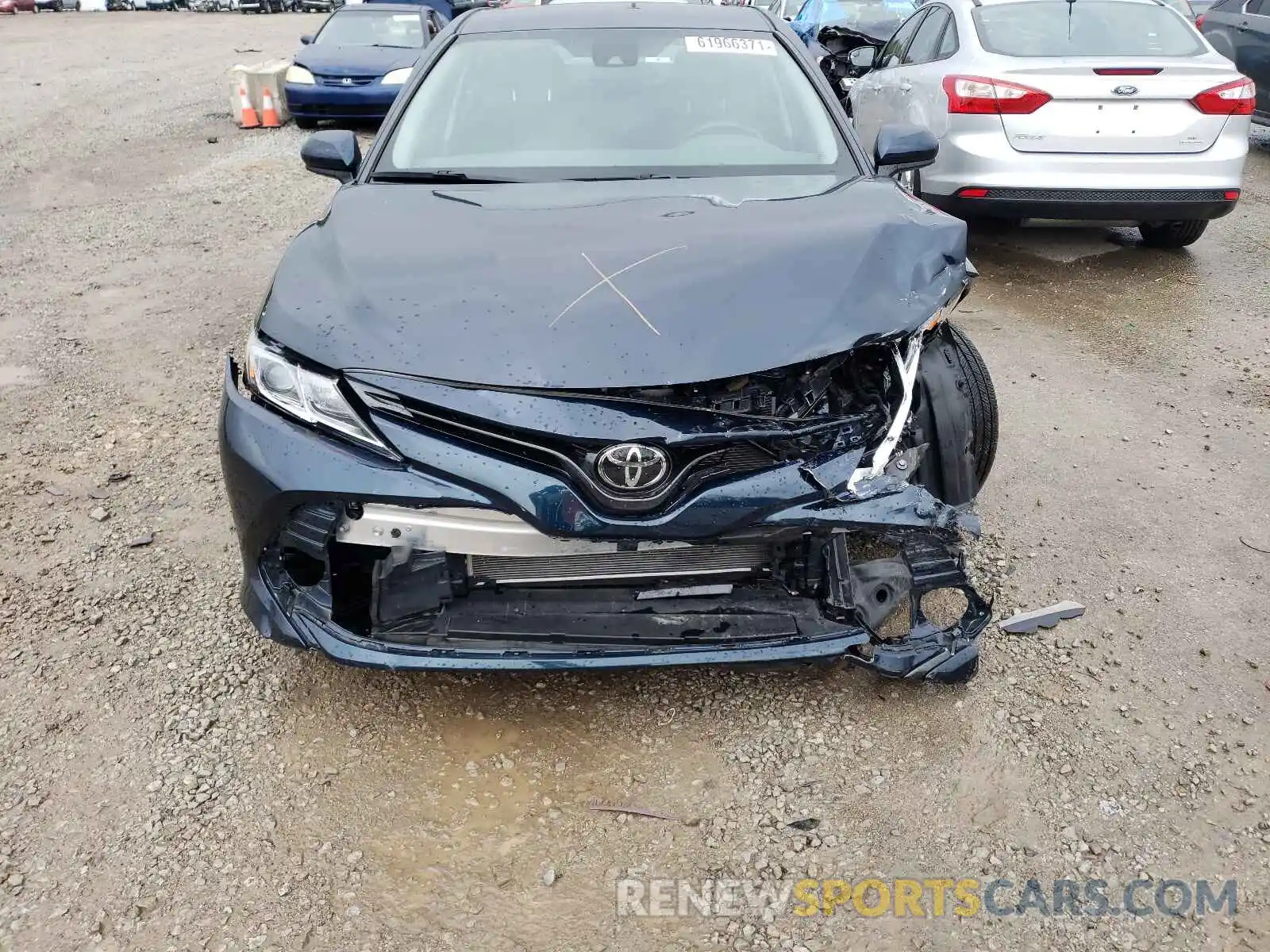 9 Photograph of a damaged car 4T1B11HKXKU733911 TOYOTA CAMRY 2019