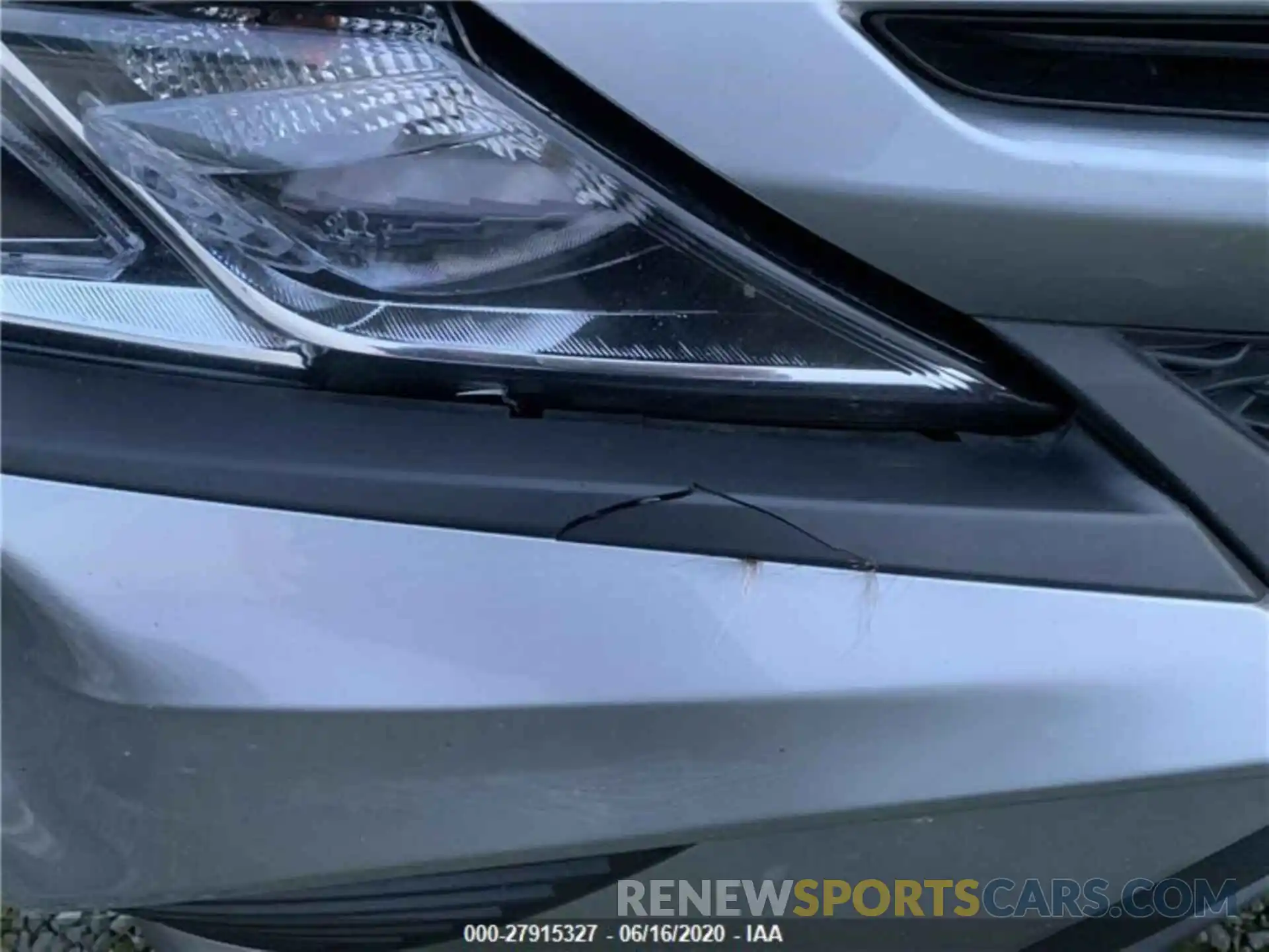 4 Photograph of a damaged car 4T1B11HKXKU733942 TOYOTA CAMRY 2019