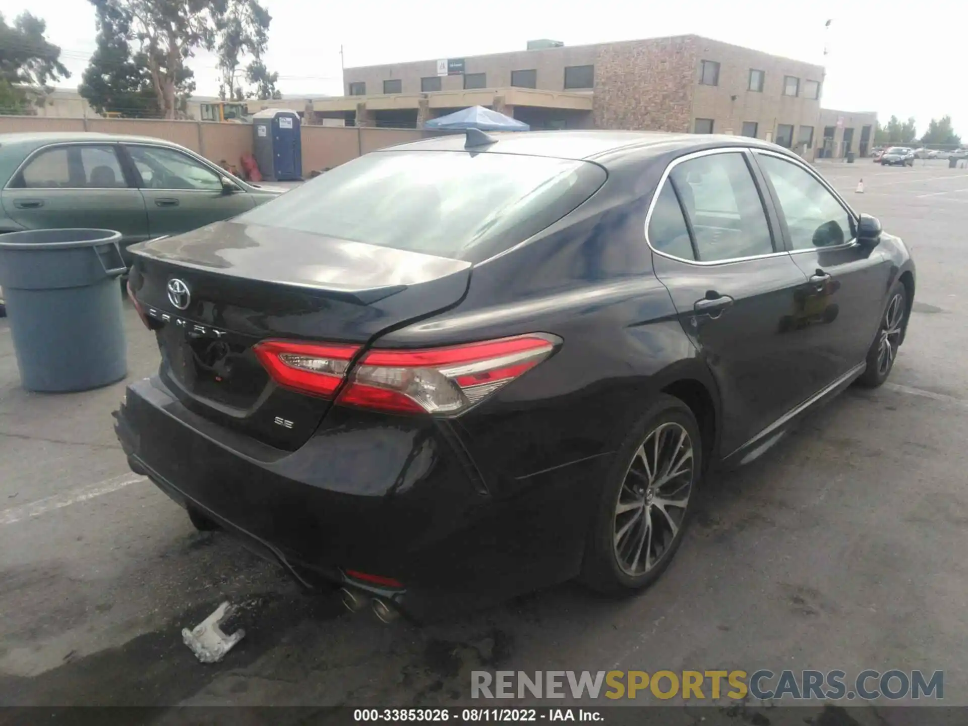 4 Photograph of a damaged car 4T1B11HKXKU734203 TOYOTA CAMRY 2019