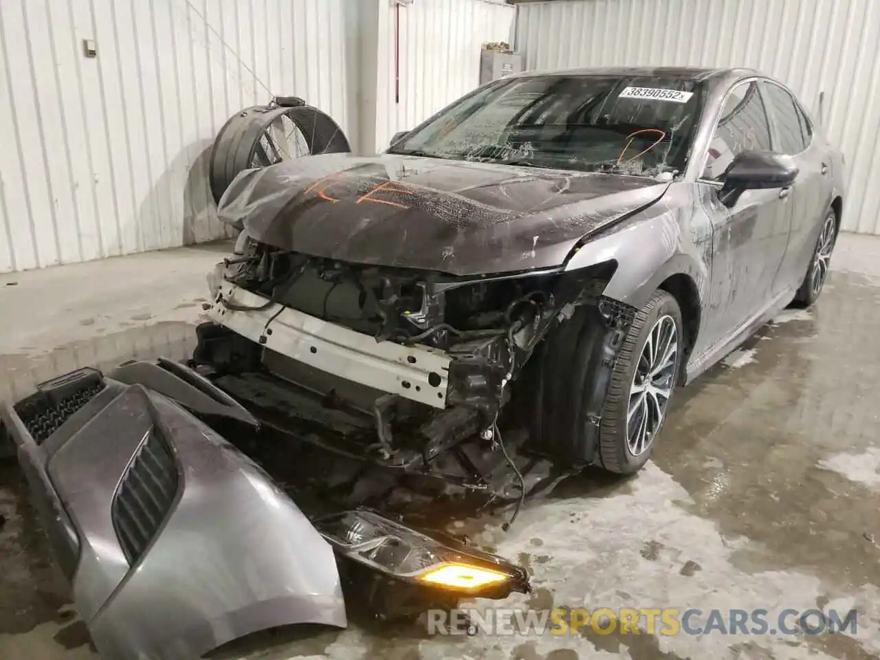 2 Photograph of a damaged car 4T1B11HKXKU734492 TOYOTA CAMRY 2019