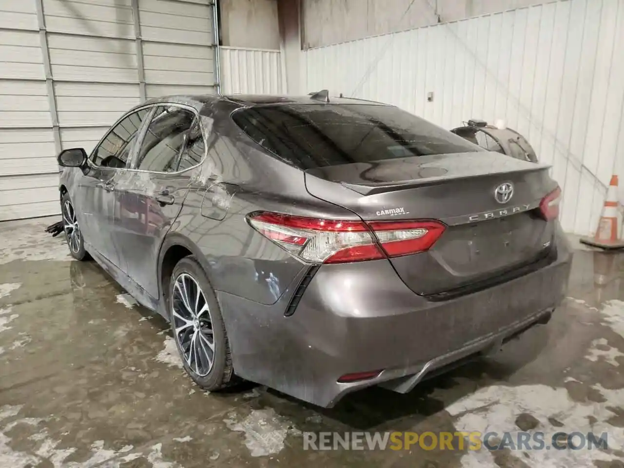 3 Photograph of a damaged car 4T1B11HKXKU734492 TOYOTA CAMRY 2019