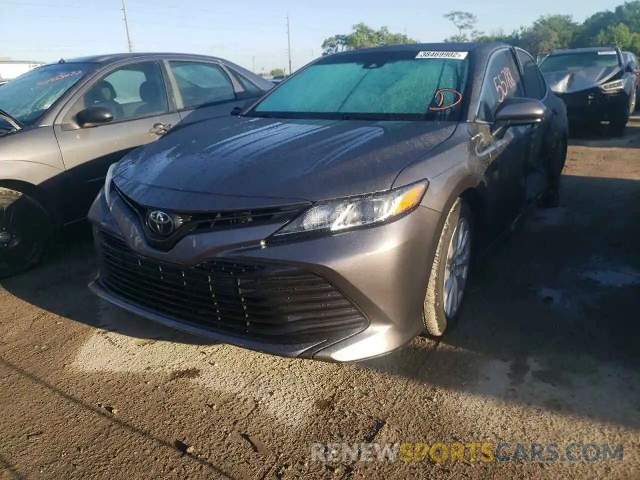 2 Photograph of a damaged car 4T1B11HKXKU735867 TOYOTA CAMRY 2019