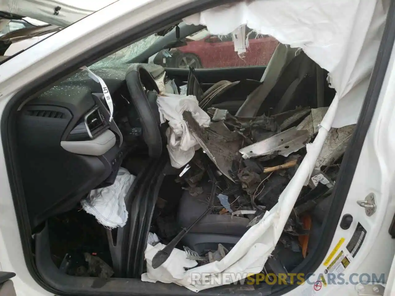 7 Photograph of a damaged car 4T1B11HKXKU735996 TOYOTA CAMRY 2019