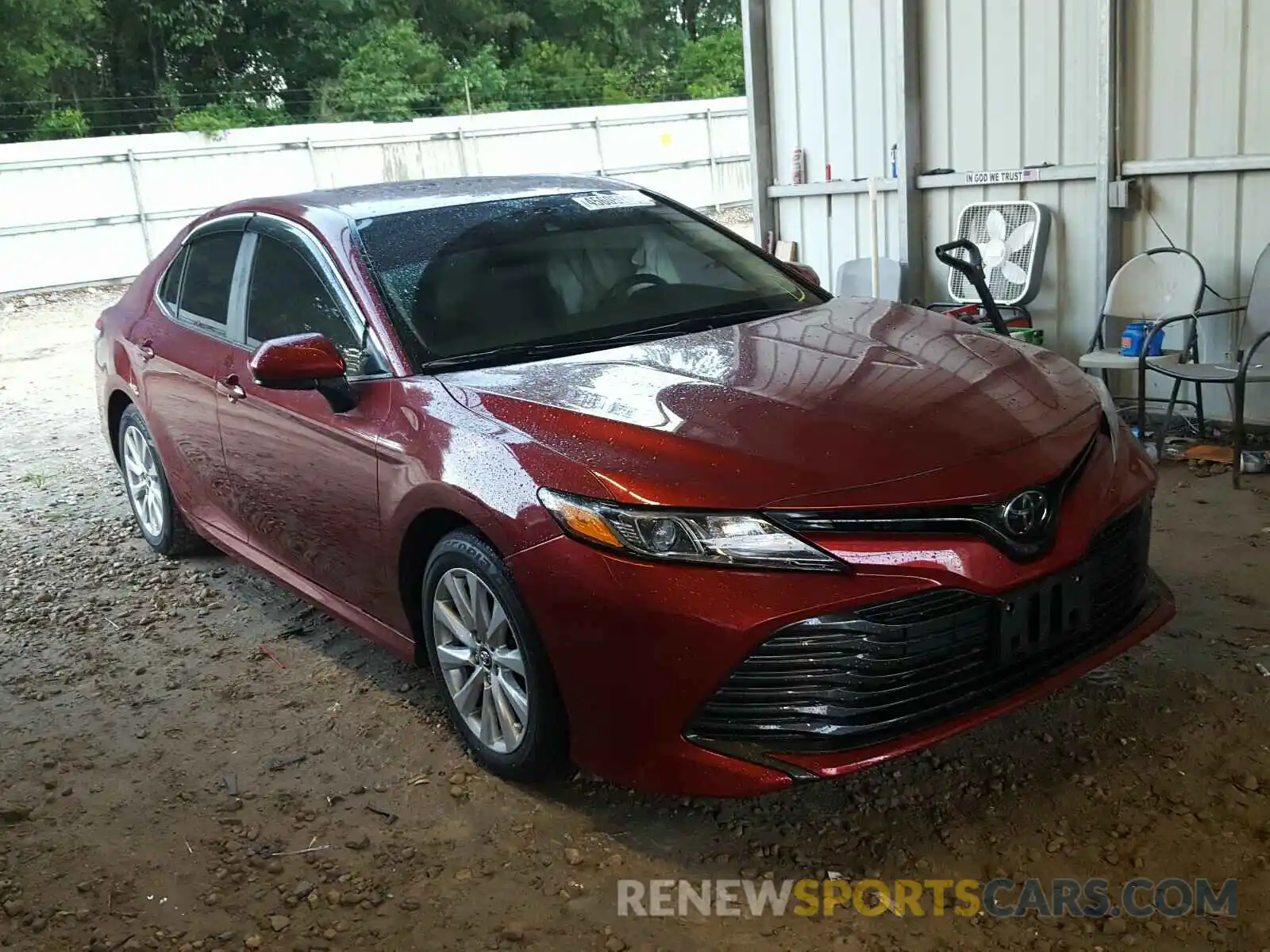 1 Photograph of a damaged car 4T1B11HKXKU736291 TOYOTA CAMRY 2019