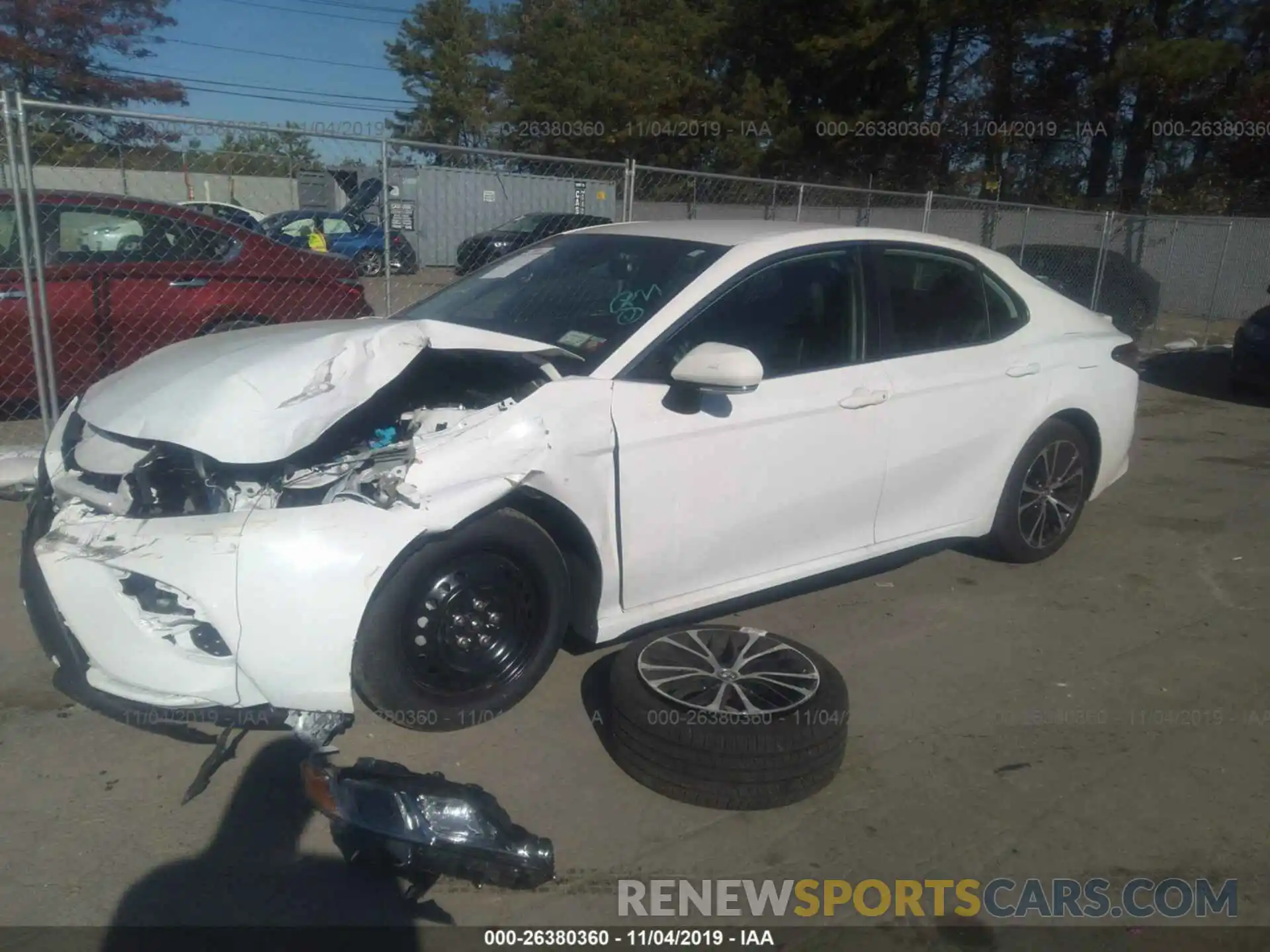 2 Photograph of a damaged car 4T1B11HKXKU737070 TOYOTA CAMRY 2019