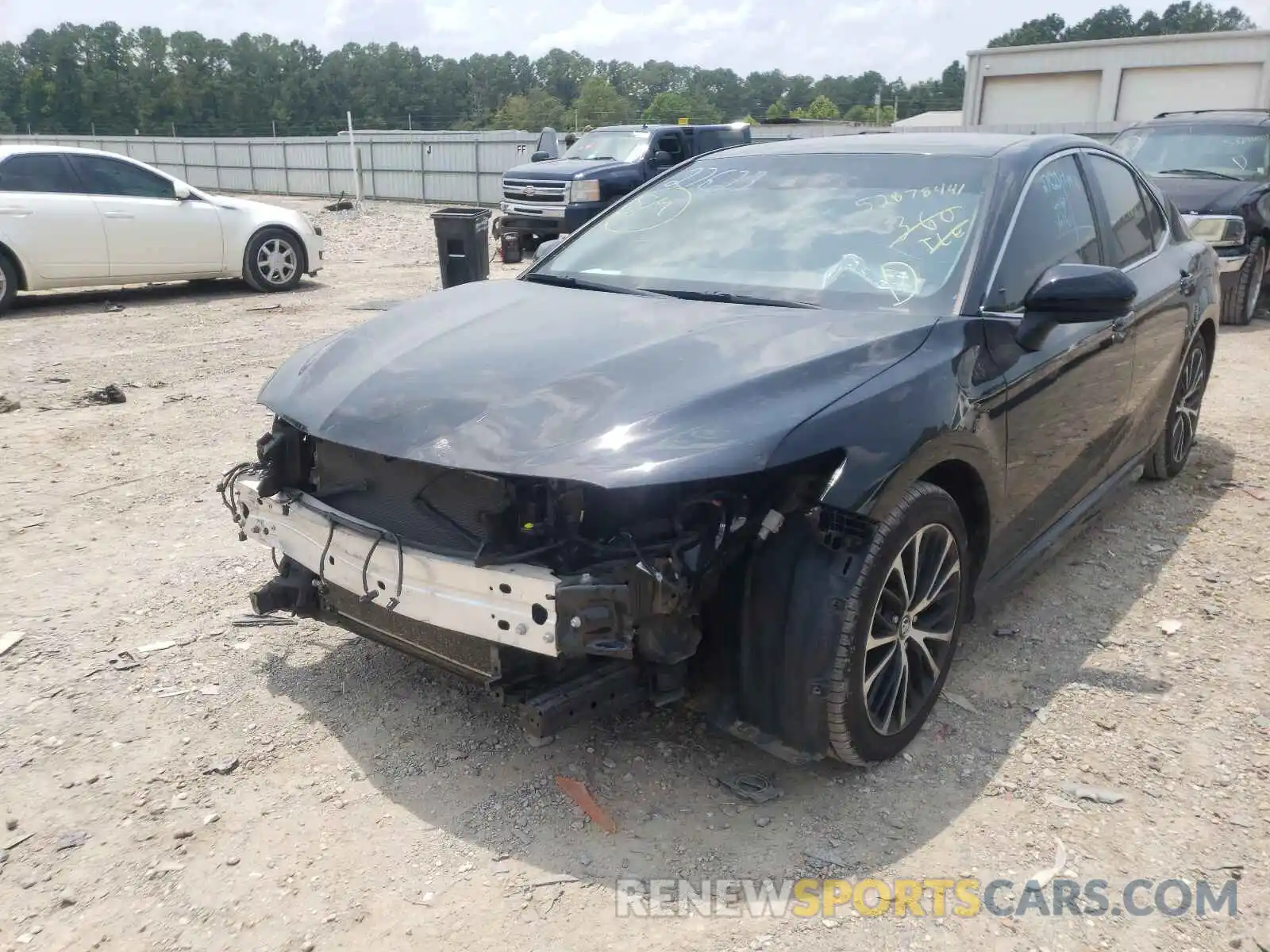 2 Photograph of a damaged car 4T1B11HKXKU737277 TOYOTA CAMRY 2019