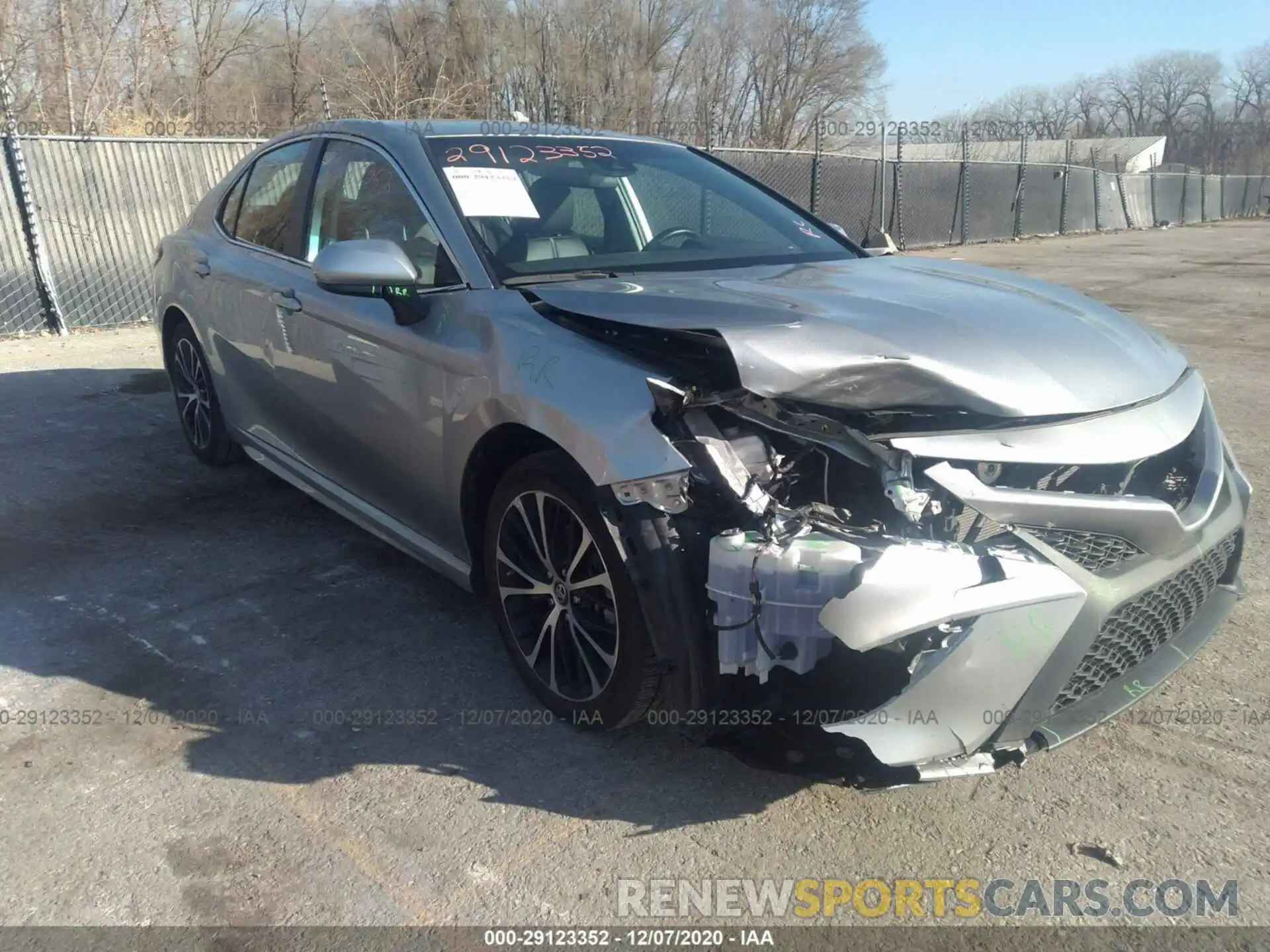 6 Photograph of a damaged car 4T1B11HKXKU741166 TOYOTA CAMRY 2019