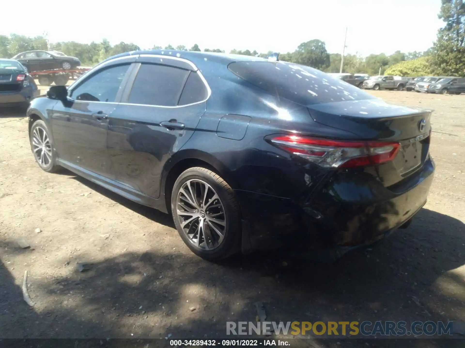 3 Photograph of a damaged car 4T1B11HKXKU741250 TOYOTA CAMRY 2019