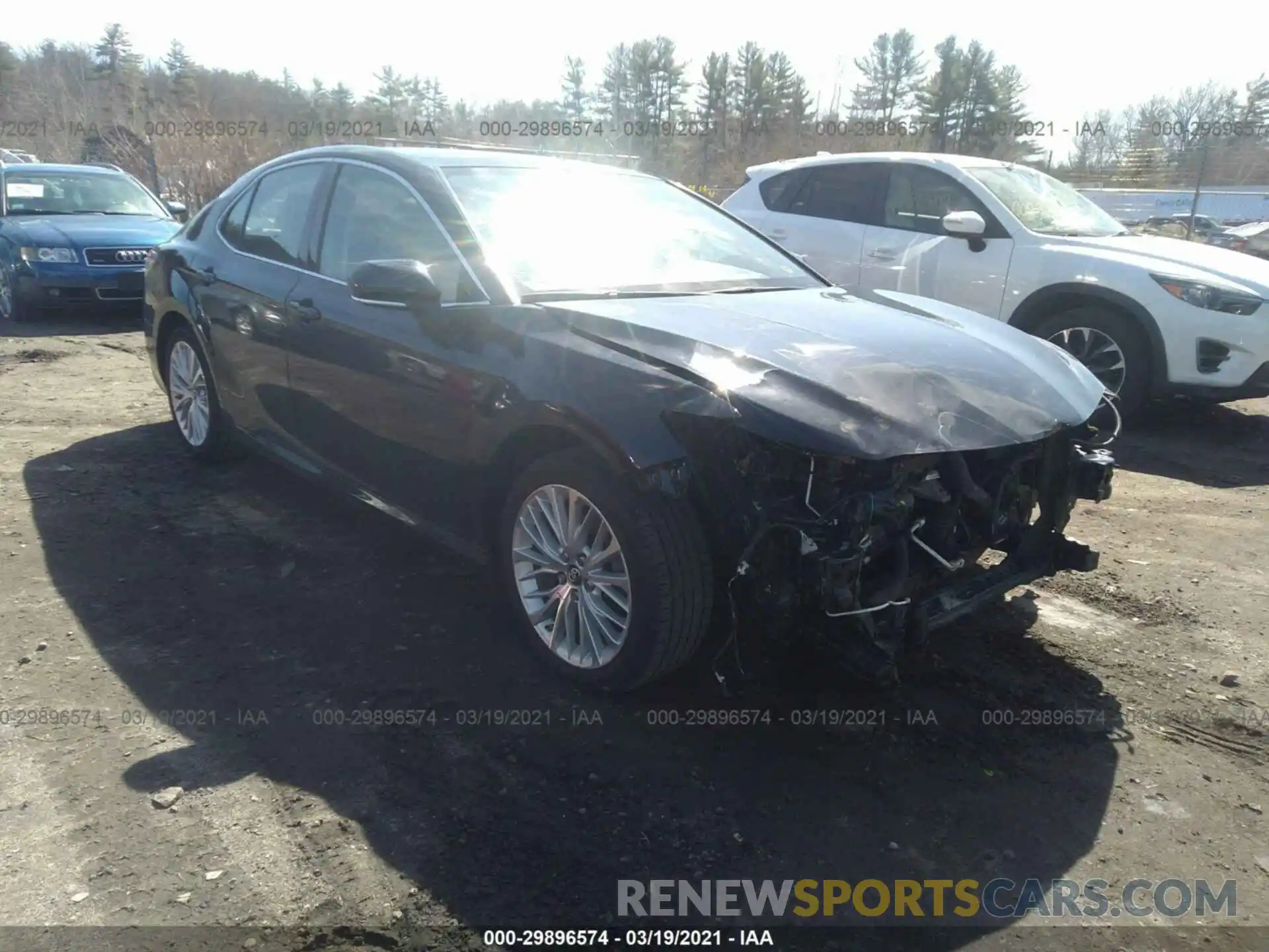 1 Photograph of a damaged car 4T1B11HKXKU741443 TOYOTA CAMRY 2019