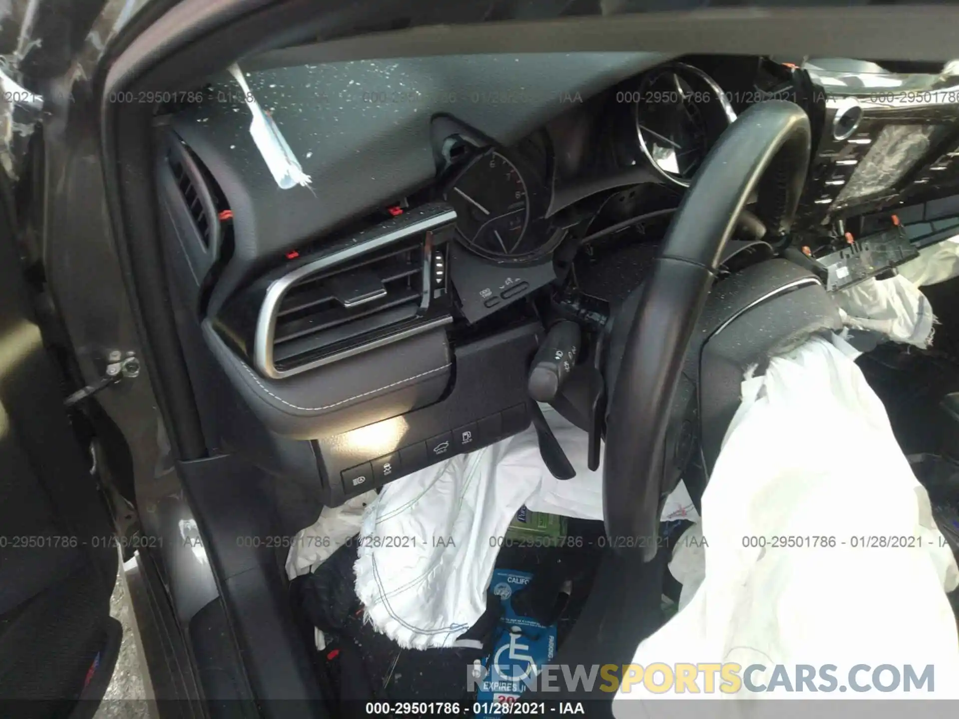 7 Photograph of a damaged car 4T1B11HKXKU742172 TOYOTA CAMRY 2019