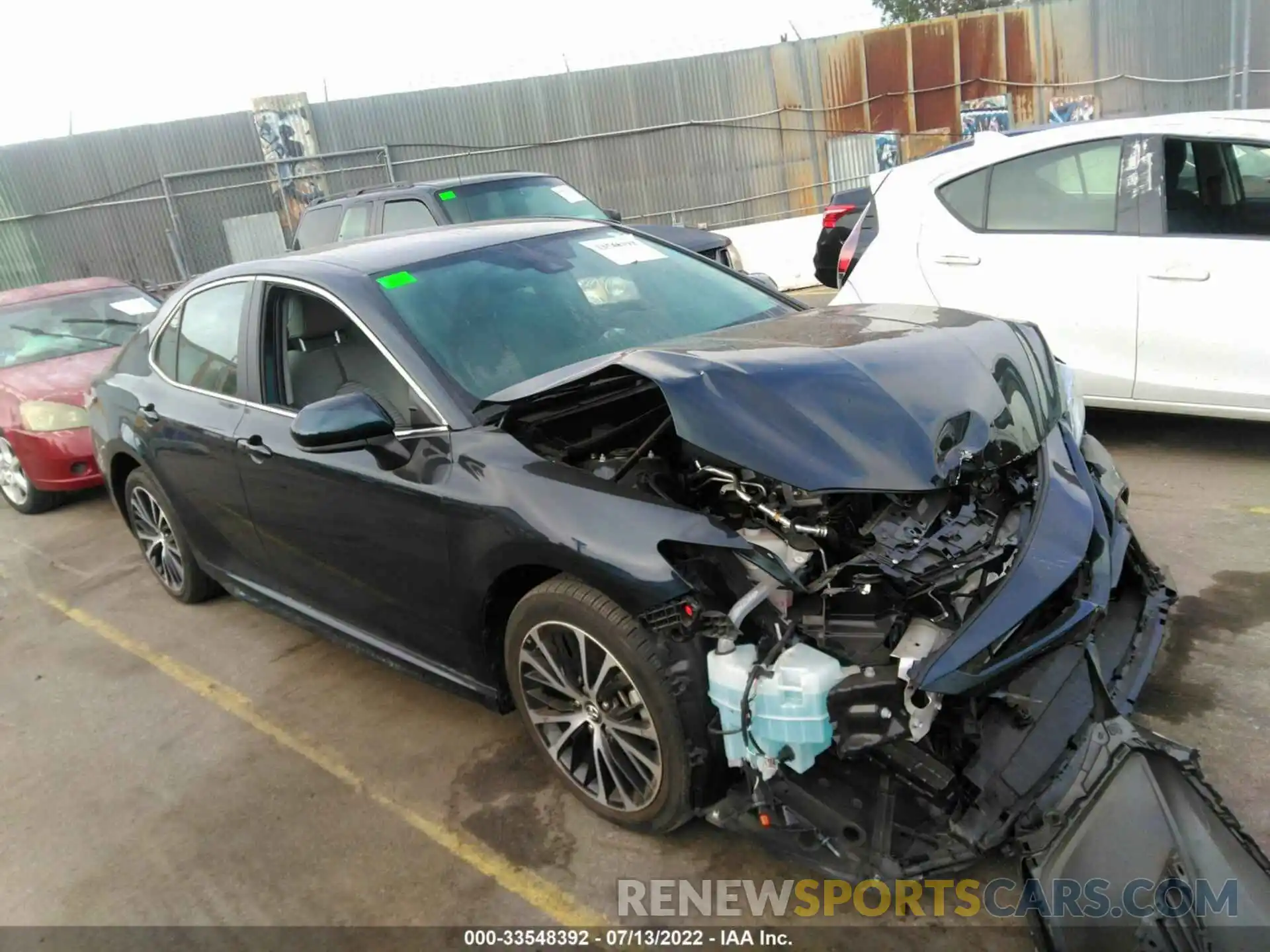 1 Photograph of a damaged car 4T1B11HKXKU742379 TOYOTA CAMRY 2019