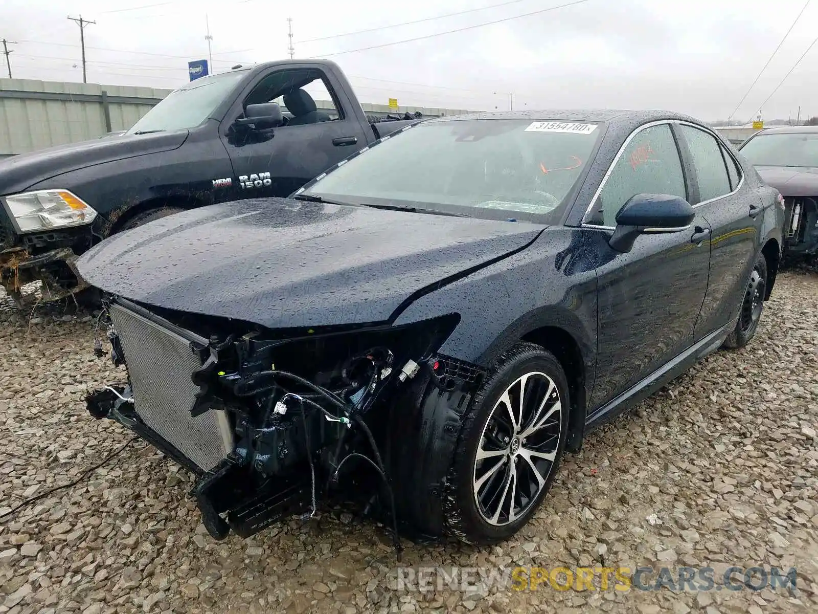 2 Photograph of a damaged car 4T1B11HKXKU742429 TOYOTA CAMRY 2019