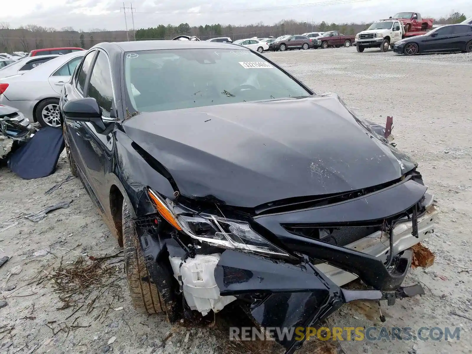 1 Photograph of a damaged car 4T1B11HKXKU742785 TOYOTA CAMRY 2019