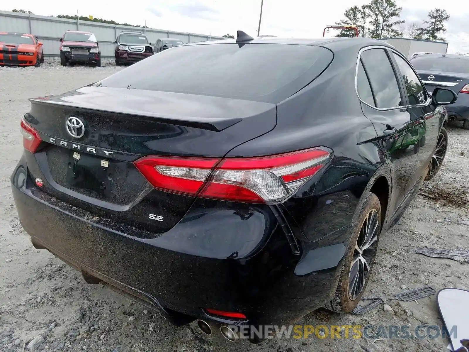 4 Photograph of a damaged car 4T1B11HKXKU742785 TOYOTA CAMRY 2019