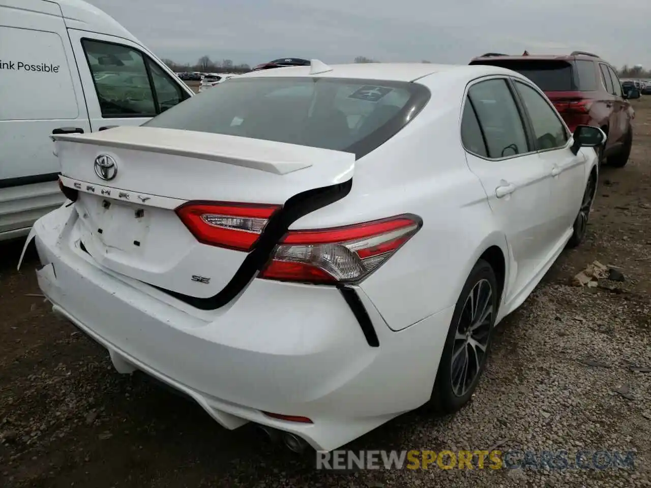 4 Photograph of a damaged car 4T1B11HKXKU745931 TOYOTA CAMRY 2019