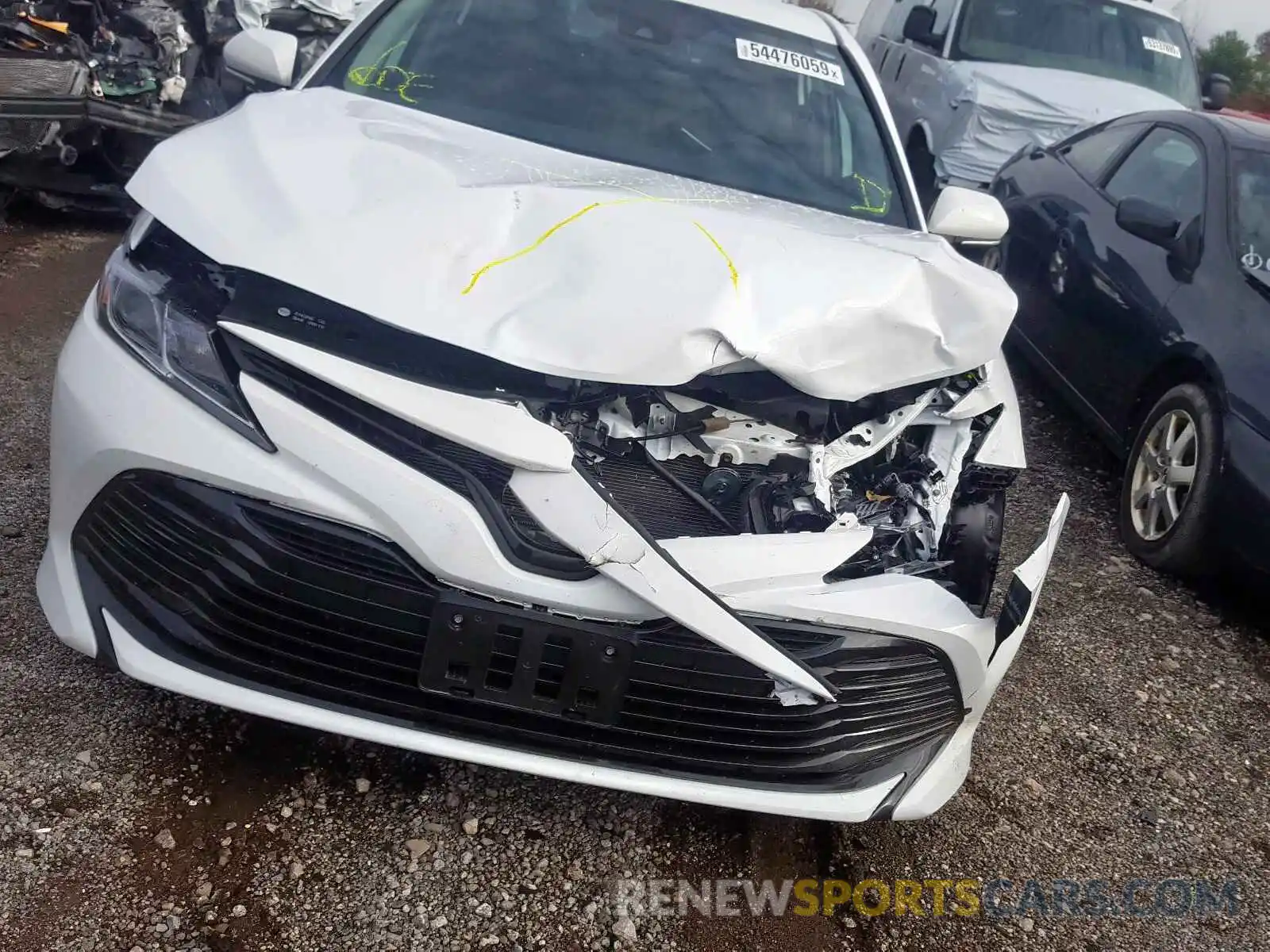 9 Photograph of a damaged car 4T1B11HKXKU746660 TOYOTA CAMRY 2019