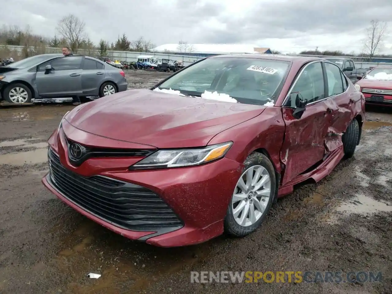 2 Photograph of a damaged car 4T1B11HKXKU746688 TOYOTA CAMRY 2019