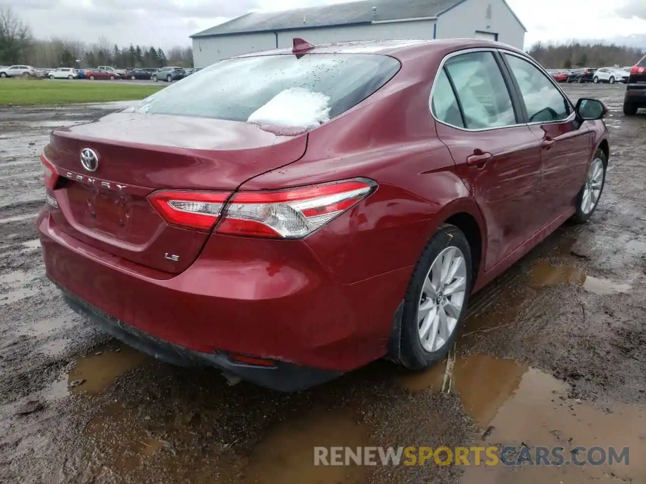 4 Photograph of a damaged car 4T1B11HKXKU746688 TOYOTA CAMRY 2019