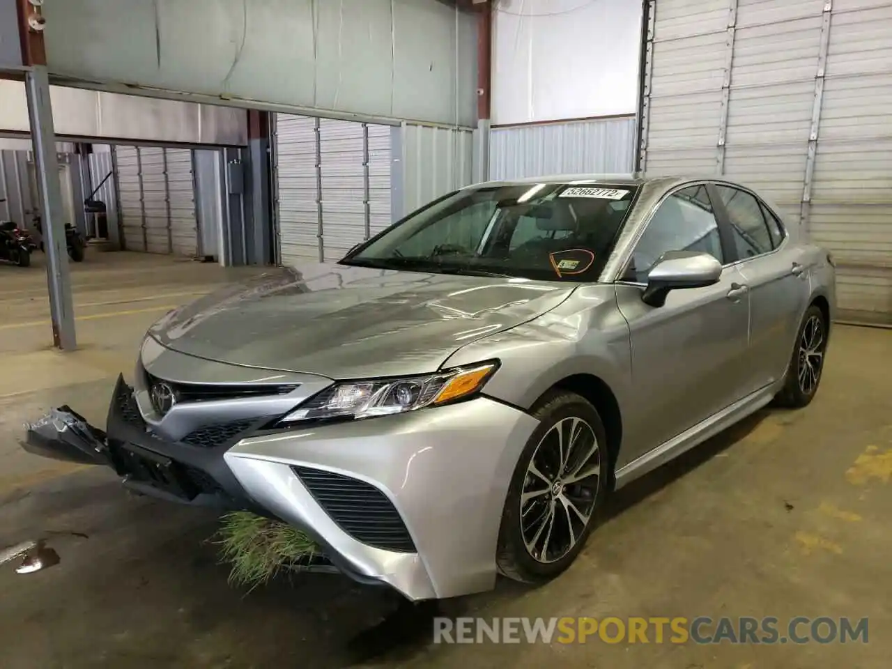 2 Photograph of a damaged car 4T1B11HKXKU747615 TOYOTA CAMRY 2019