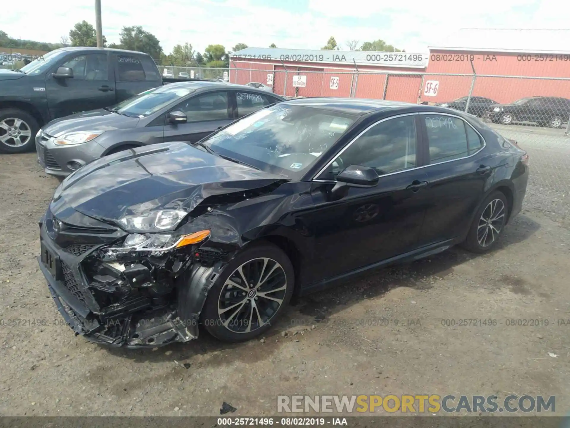 2 Photograph of a damaged car 4T1B11HKXKU748991 TOYOTA CAMRY 2019