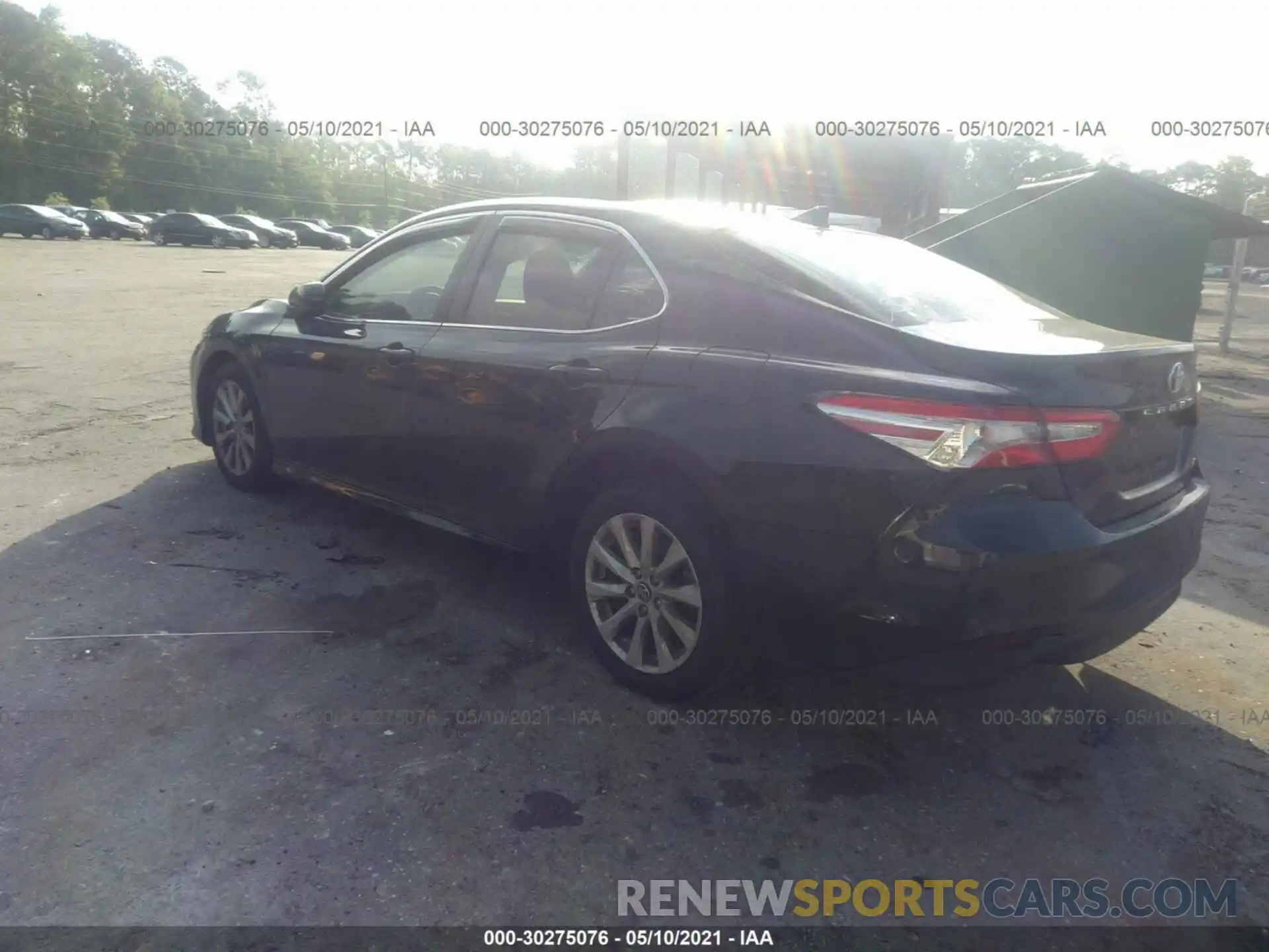 3 Photograph of a damaged car 4T1B11HKXKU749008 TOYOTA CAMRY 2019