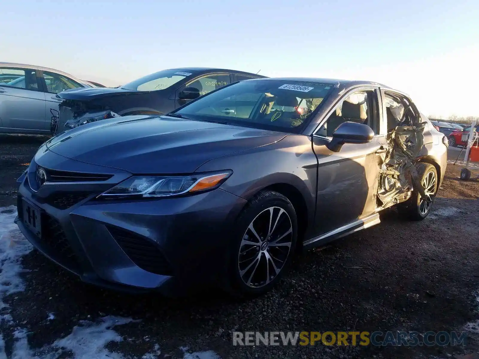 2 Photograph of a damaged car 4T1B11HKXKU749414 TOYOTA CAMRY 2019