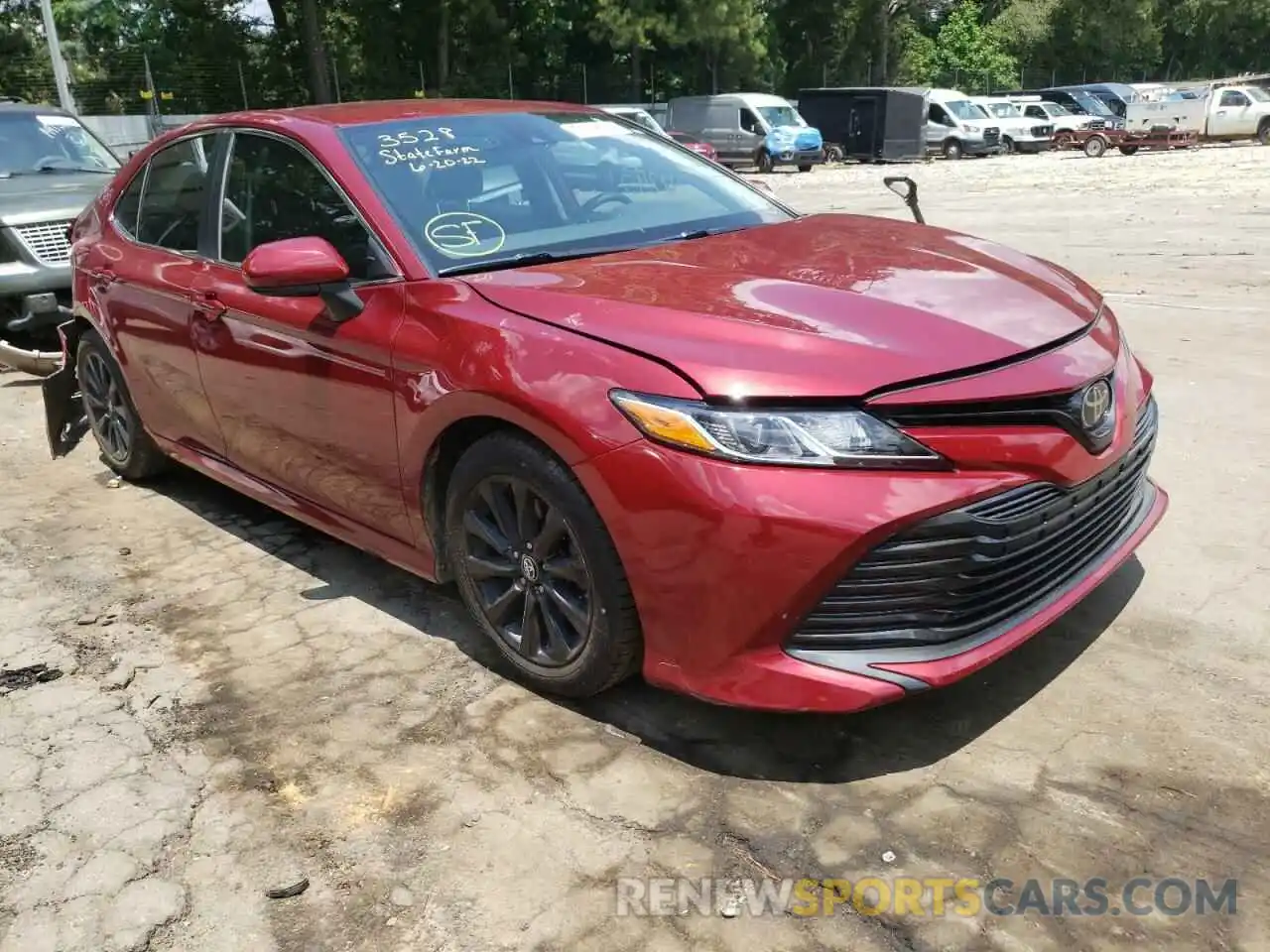 1 Photograph of a damaged car 4T1B11HKXKU749834 TOYOTA CAMRY 2019