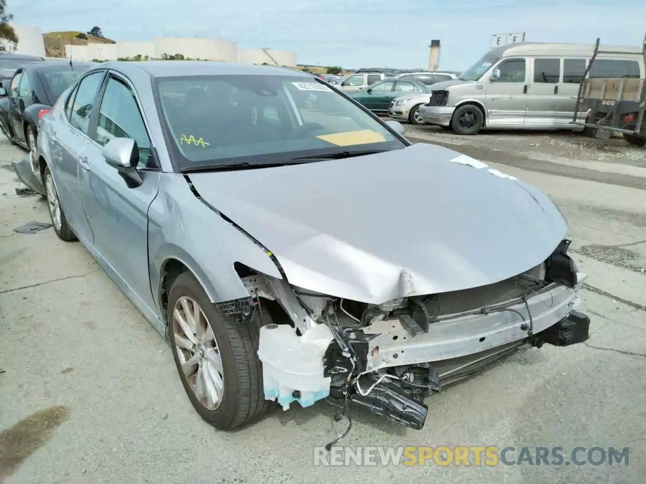 1 Photograph of a damaged car 4T1B11HKXKU750482 TOYOTA CAMRY 2019