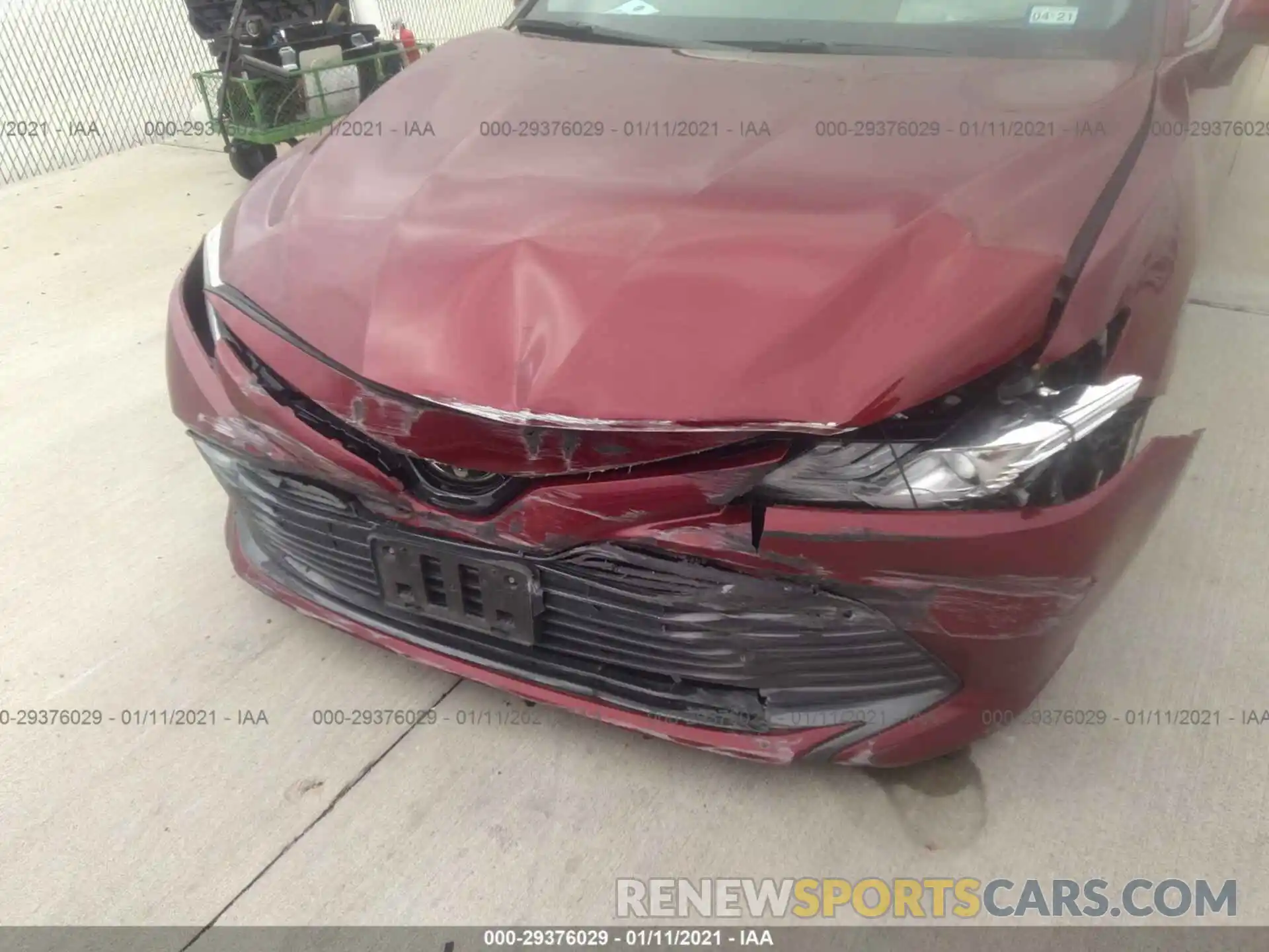 6 Photograph of a damaged car 4T1B11HKXKU752393 TOYOTA CAMRY 2019