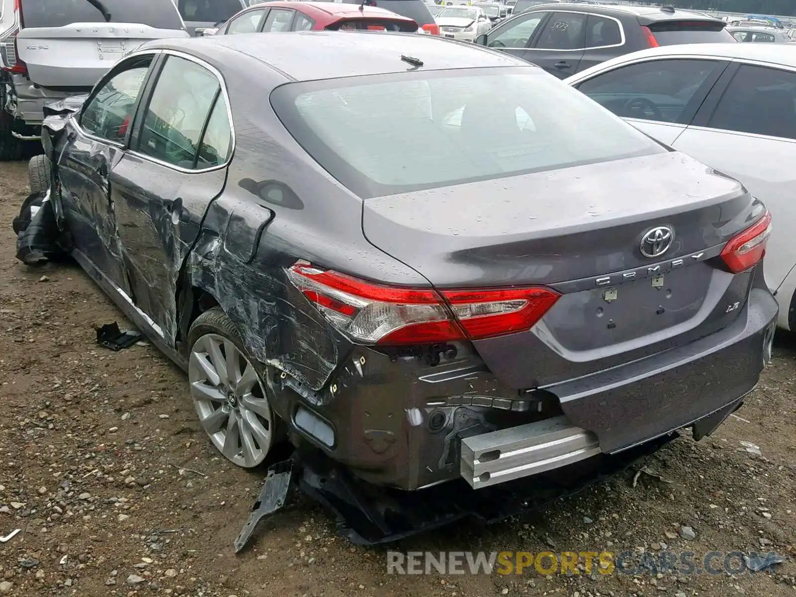 3 Photograph of a damaged car 4T1B11HKXKU753530 TOYOTA CAMRY 2019