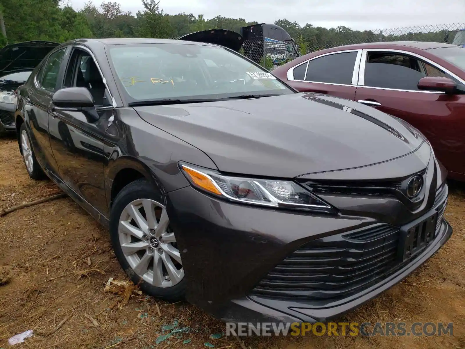 1 Photograph of a damaged car 4T1B11HKXKU753608 TOYOTA CAMRY 2019