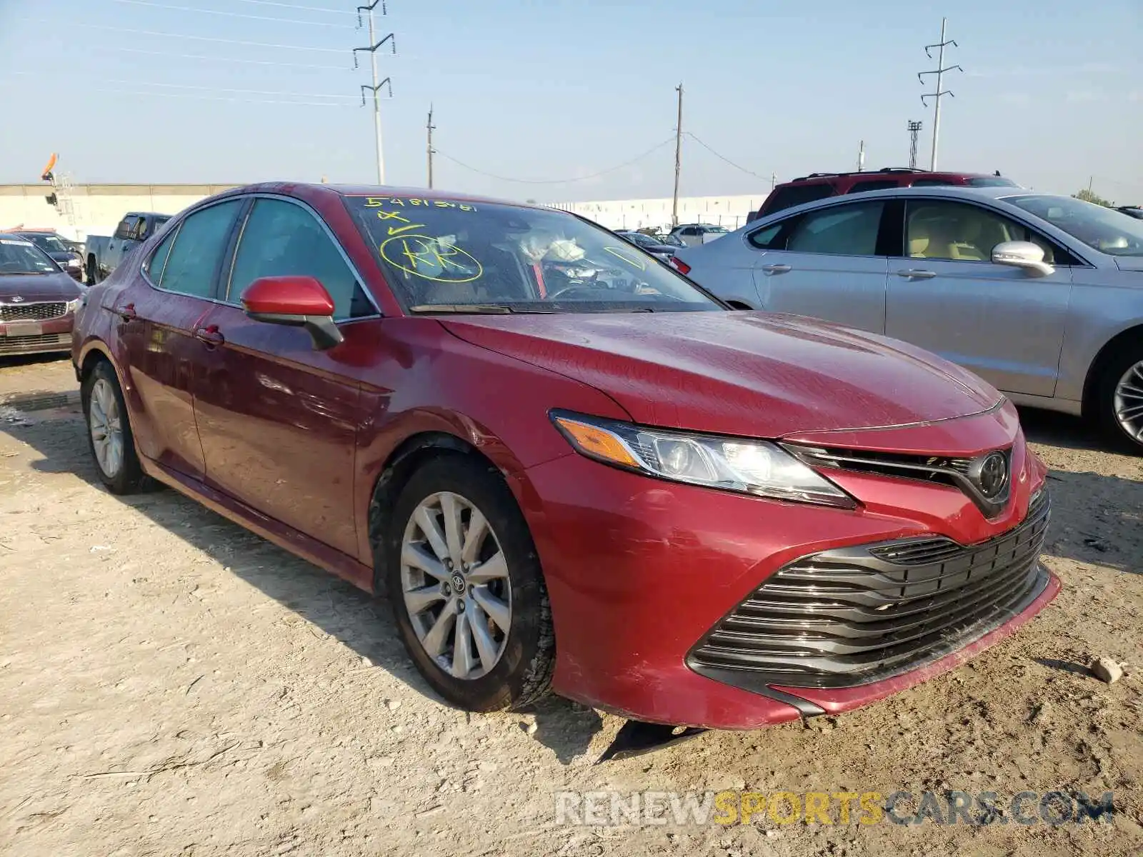 1 Photograph of a damaged car 4T1B11HKXKU753933 TOYOTA CAMRY 2019