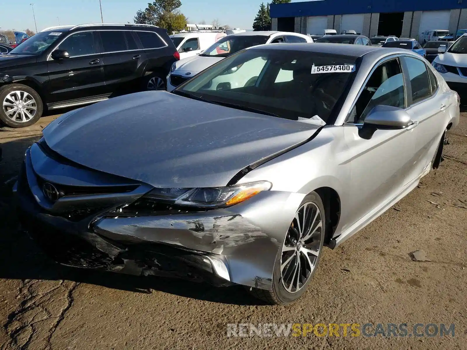 2 Photograph of a damaged car 4T1B11HKXKU753964 TOYOTA CAMRY 2019