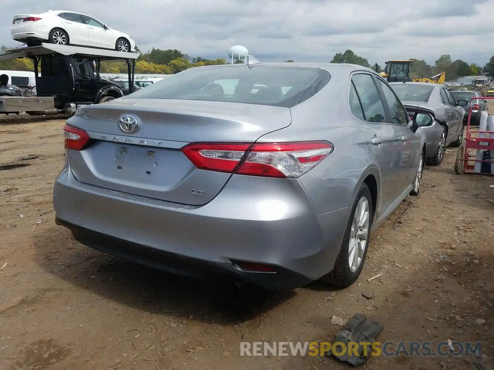 4 Photograph of a damaged car 4T1B11HKXKU754161 TOYOTA CAMRY 2019