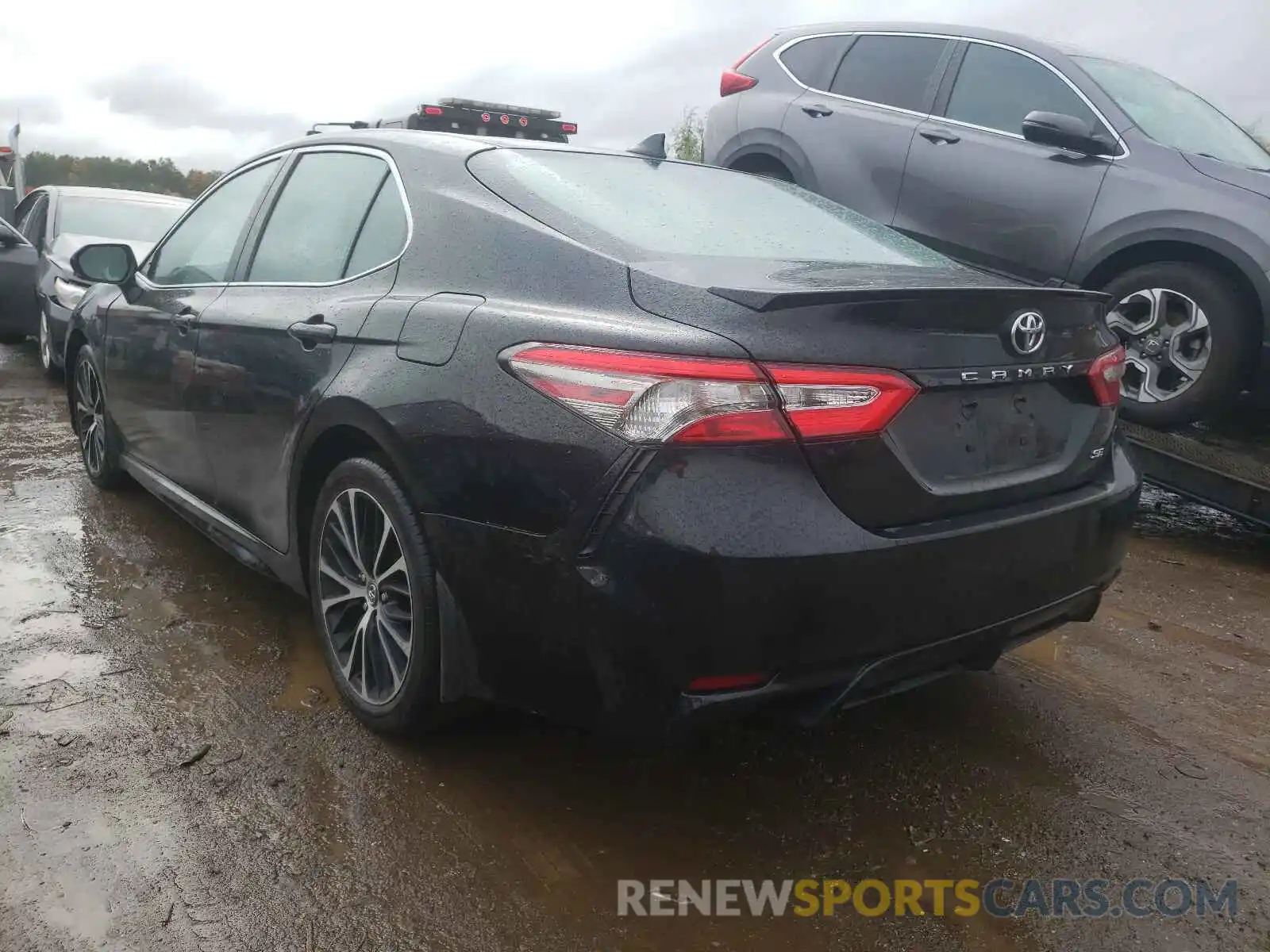 3 Photograph of a damaged car 4T1B11HKXKU755715 TOYOTA CAMRY 2019