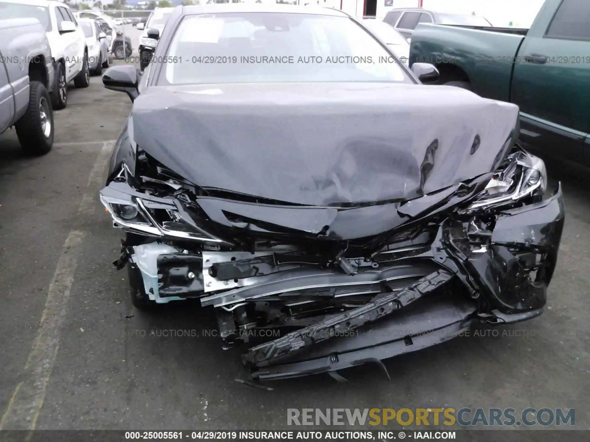 6 Photograph of a damaged car 4T1B11HKXKU757531 TOYOTA CAMRY 2019