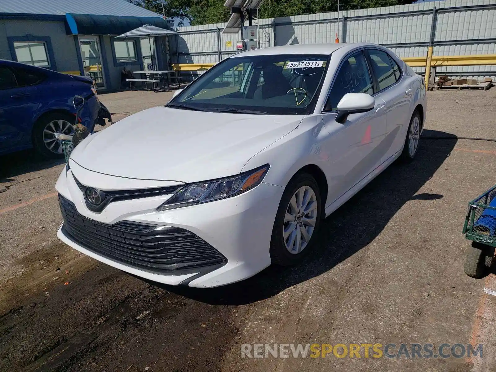 2 Photograph of a damaged car 4T1B11HKXKU757545 TOYOTA CAMRY 2019