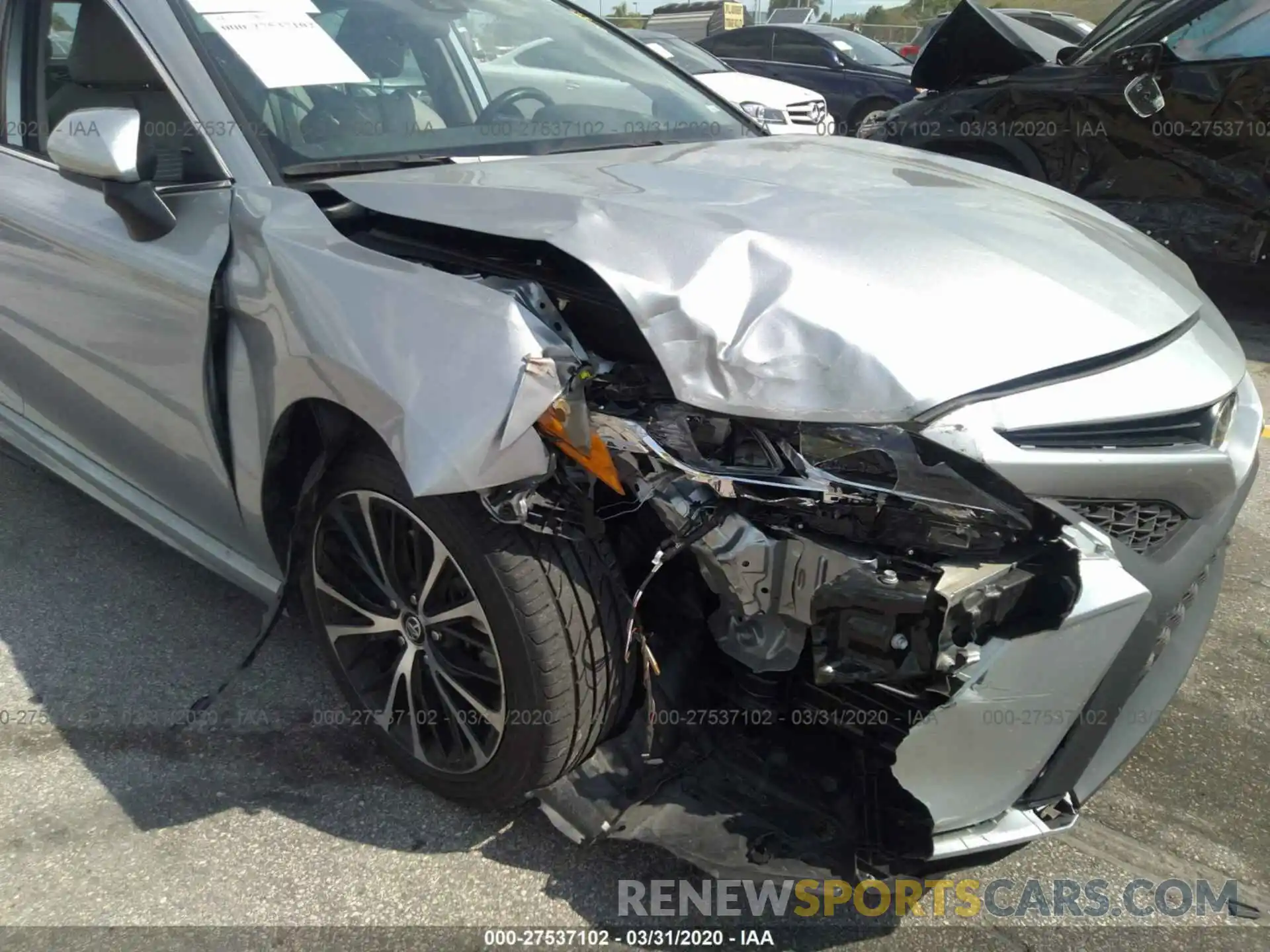 6 Photograph of a damaged car 4T1B11HKXKU758680 TOYOTA CAMRY 2019