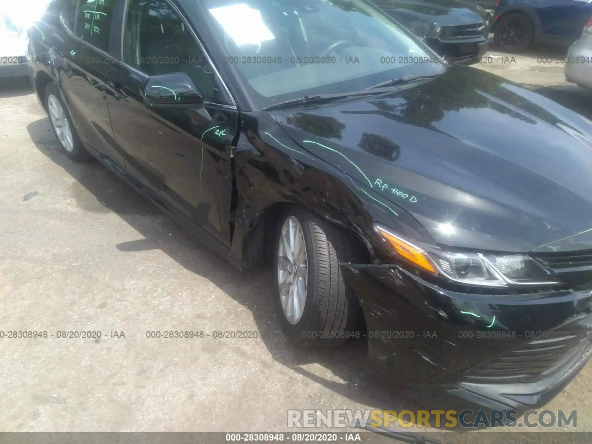 6 Photograph of a damaged car 4T1B11HKXKU760736 TOYOTA CAMRY 2019